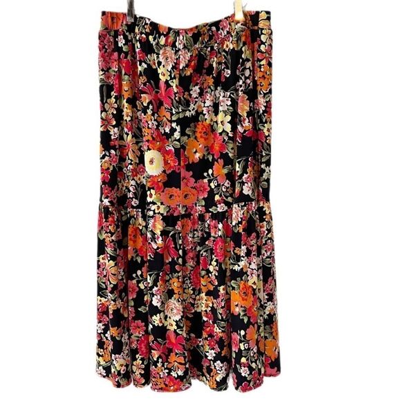 Lane Bryant Floral Print Slit Front Pull On Midi Skirt - Picture 5 of 8